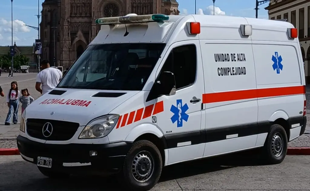 Ambulancia de BWT Salud preparada para traslado